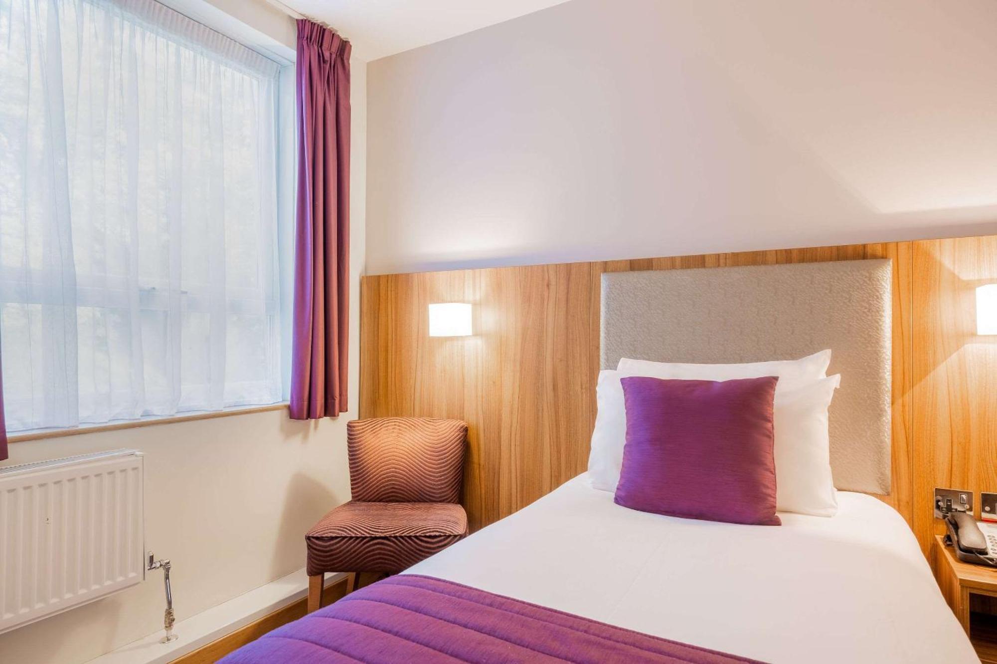 Quality Hotel Hampstead London Bagian luar foto