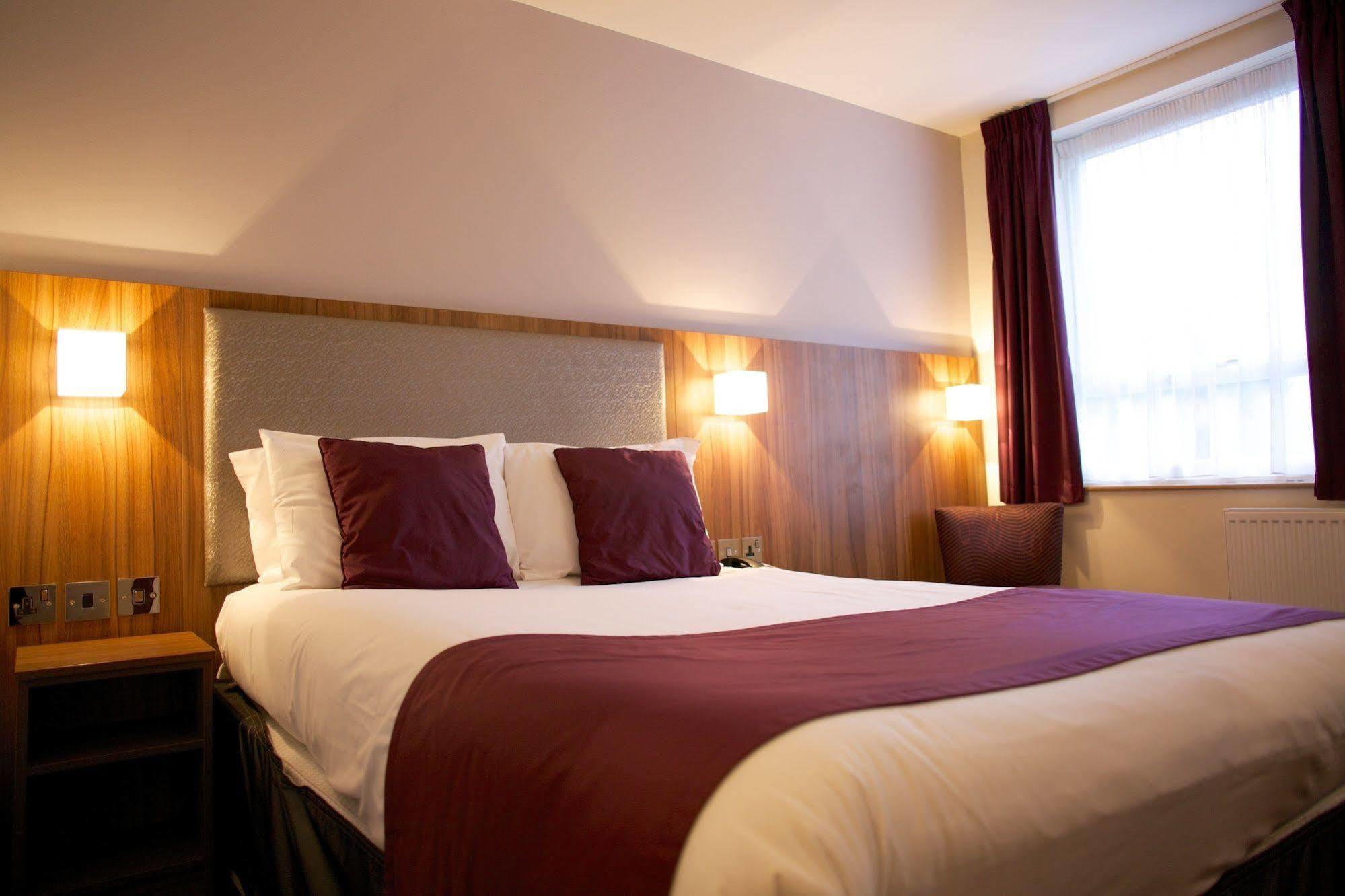 Quality Hotel Hampstead London Bagian luar foto
